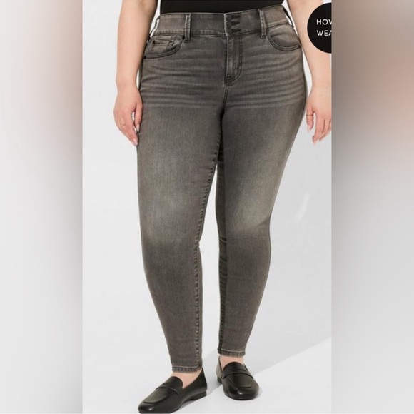 Torrid super soft high rise skinny jegging jeans size 16R - Picture 1 of 5